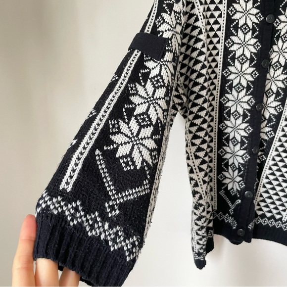 Free with Purchase - Vintage winter cardigan - Picture 6 of 9